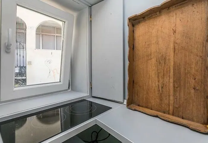 Unique Studio House | City Centre